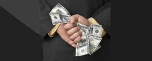 Shutterstock 120178777 fist full of dollars 670x270