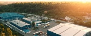 Warehouse iStock 1001120918 670x270